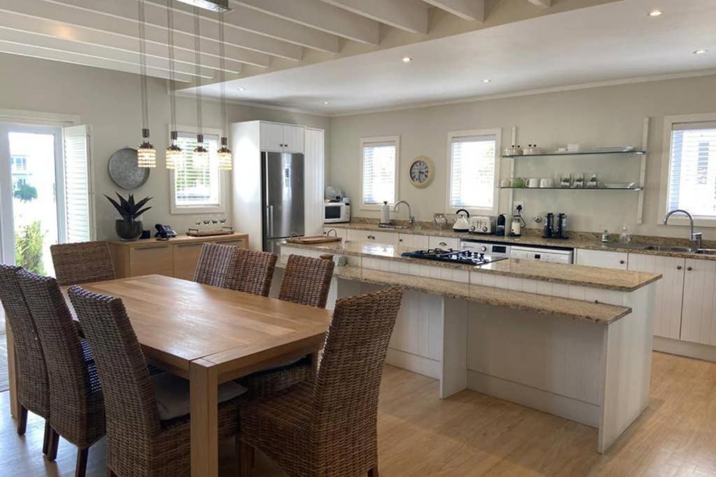 Summit Song - Thesen Island Villa Knysna Dış mekan fotoğraf